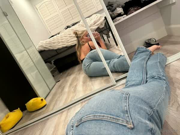 48b58e956baa49e56cae79e78db66b4ba17b354516de1345cf48362fb761ef35 thumbnail