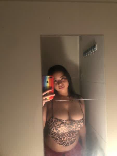 f0f90b506c4e0b5431be5b2b1c3adeb37e5623f46aa1f98ef43105ac236573bb thumbnail
