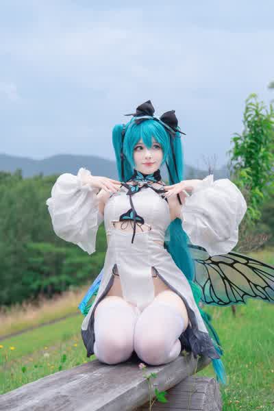 2b0ba7a40404113e0f6e94e22fc31affe50a66c7eeef739f64fe9c0a6c925433 thumbnail