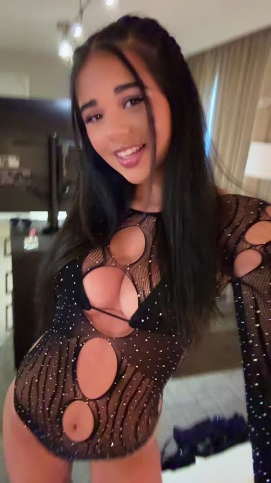 0c4291bfaf93ef6ed08063e904986ea70ac1549e29207a44071f445bb218215b thumbnail